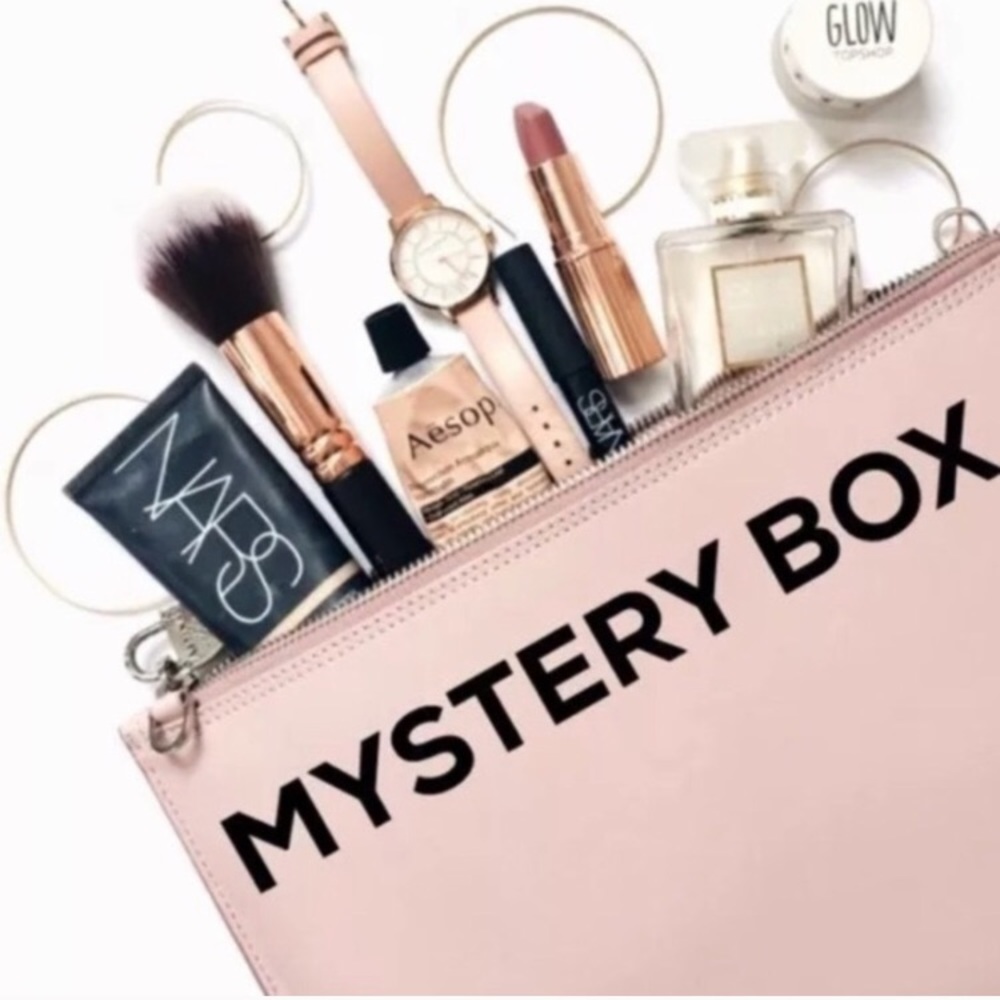 Mystery bundle package